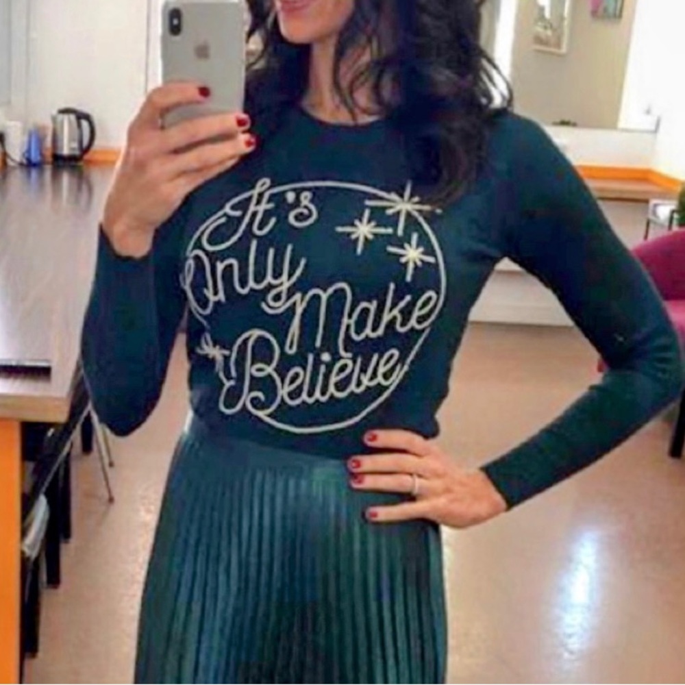 Joanie Clothing Form Fitting “It’s Only Make Believe” Emerald Green Sweater